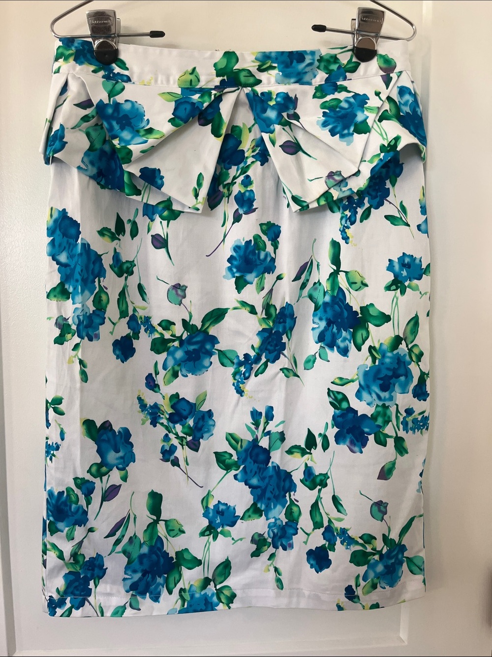 Grace Karin White Pencil Skirt with Blue & Green Floral Print